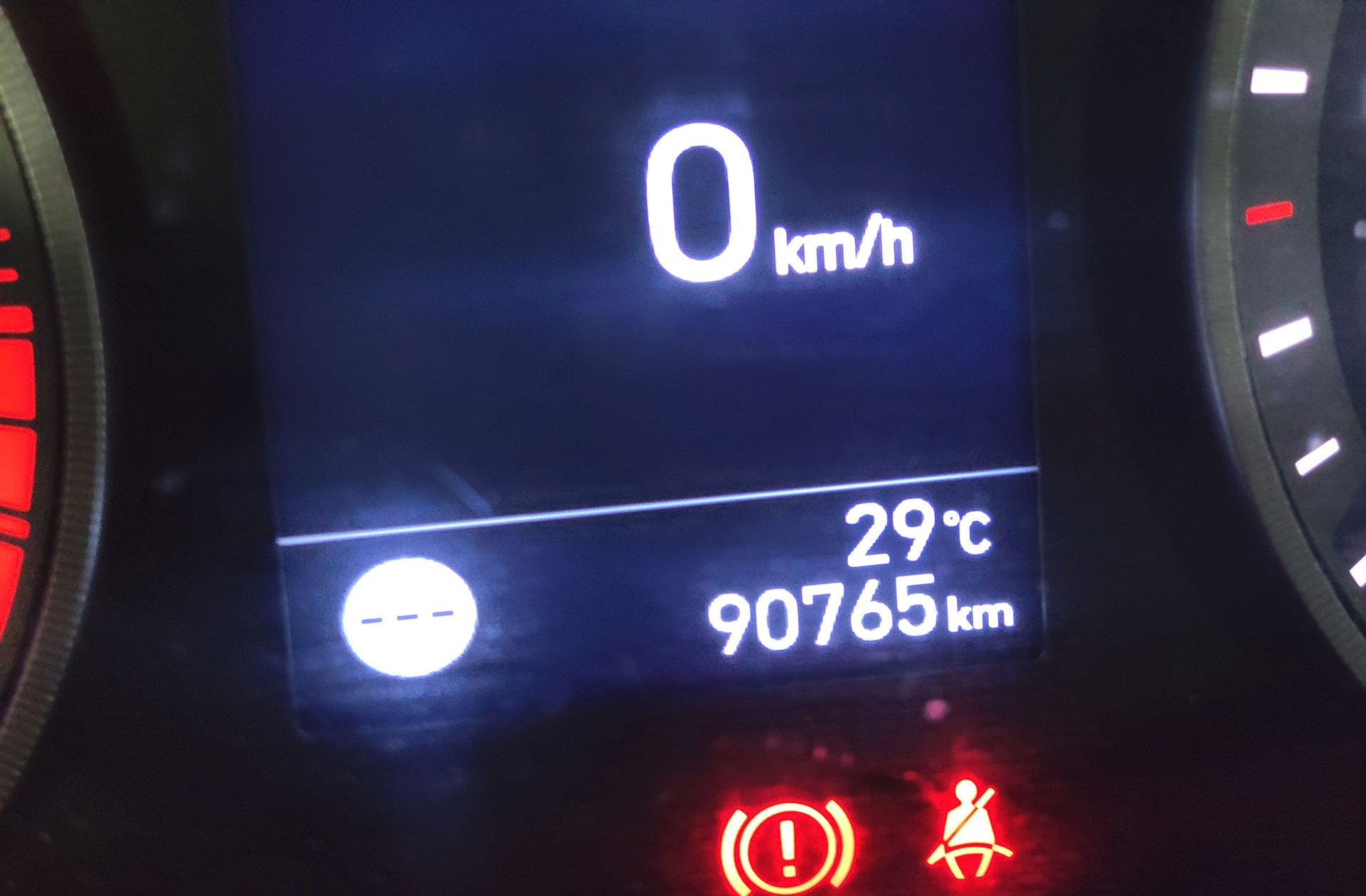Hyundai Tucson 1.6 GDI SLE 4x2 - foto 11