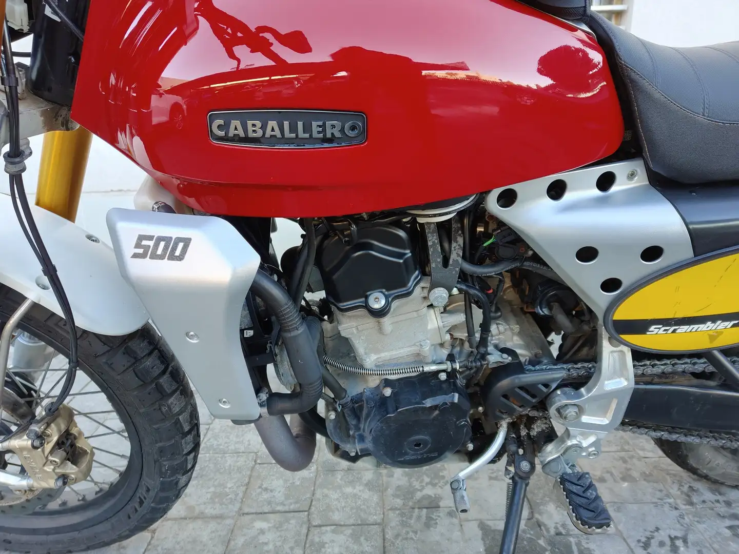 Foto Fantic Caballero Scrambler 500 Fantic Caballero Scrambler 500 500 (38 CV)