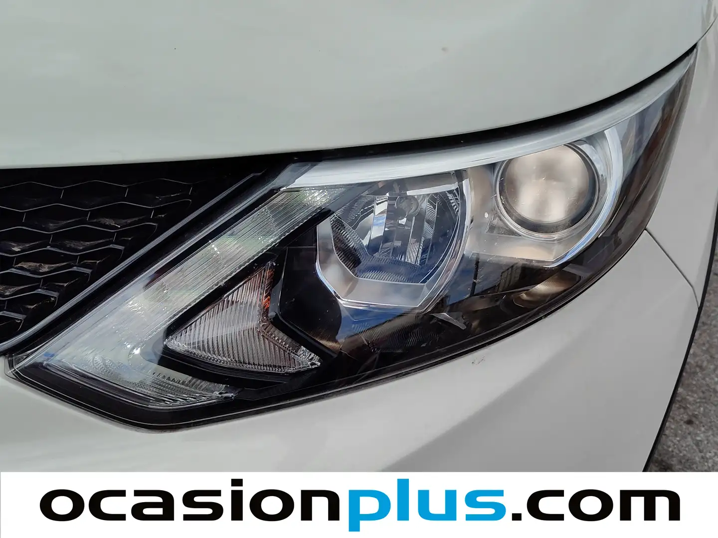 Foto Nissan QASHQAI Nissan Qashqai 1.2 DIG-T N-Connecta 4x2 XTronic (115 CV)