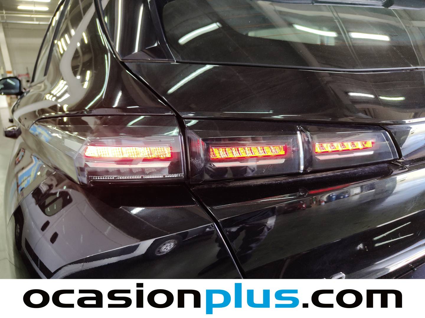 Foto Peugeot 308 Peugeot 308 PureTech 130 S&S Active Pack EAT8 (130 CV)