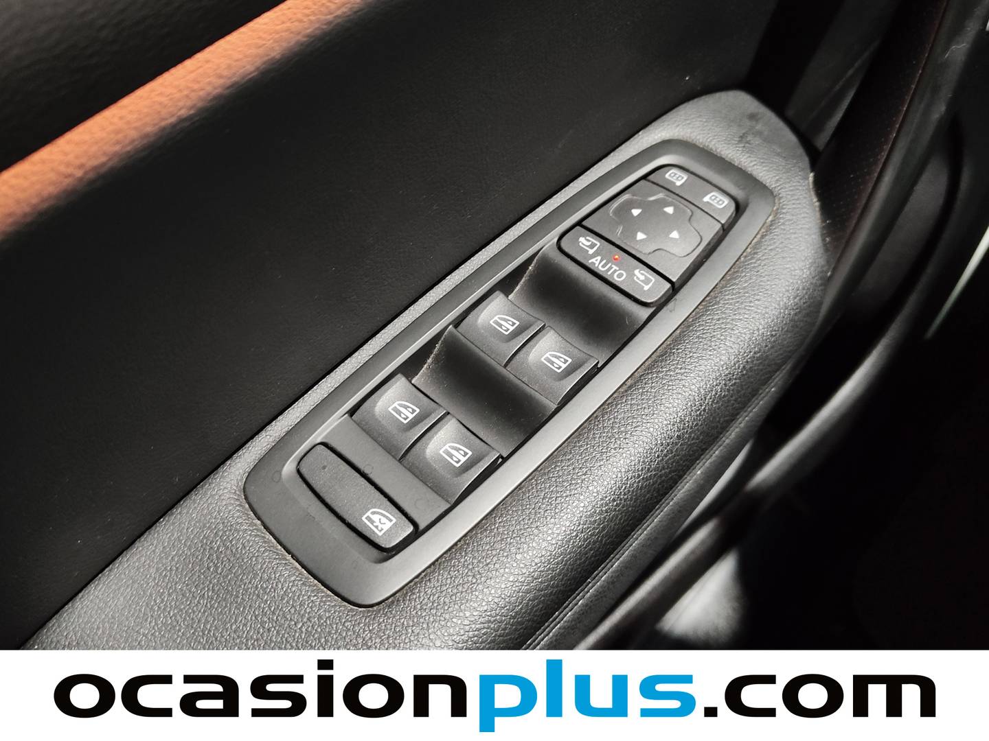 Foto Renault Mégane Renault Megane Zen TCe (140 CV) EDC GPF