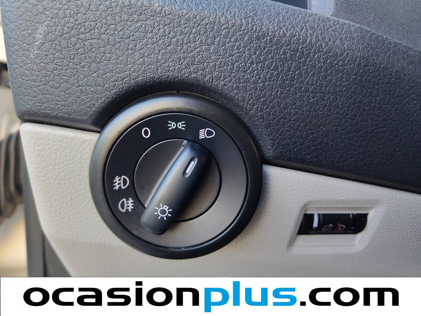 Volkswagen Caravelle Volkswagen Caravelle Batalla Corta 2.0 TDI BMT  (150 CV) DSG 9 Plazas seminuevo