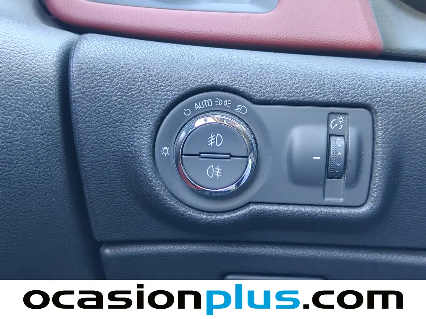 Foto Opel GTC Opel Astra 1.6 Turbo S&S Sportive (200 CV)