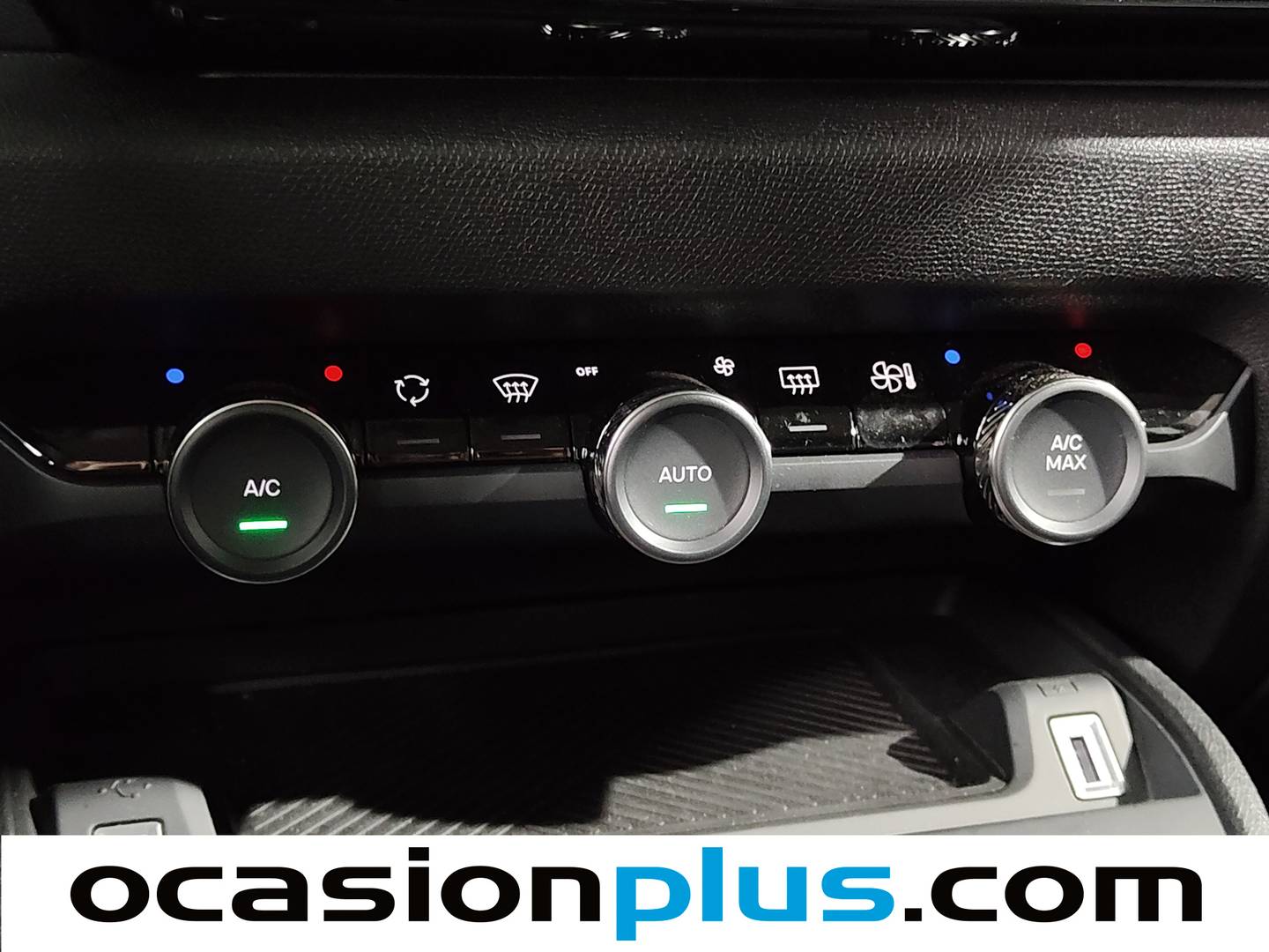 Citroën C4 Citroen C4 PureTech 130 S&S 6v Plus (131 CV) gasolina