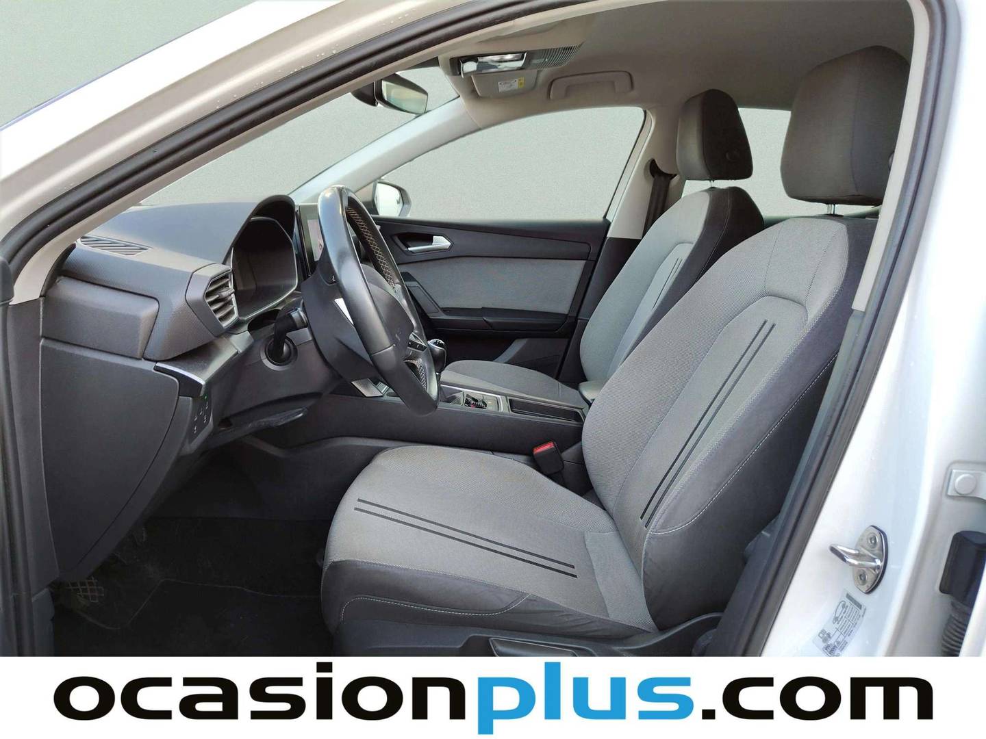 Foto asientos delanteros Seat León Seat León 1.5 TSI S&S Style Go (130 CV)