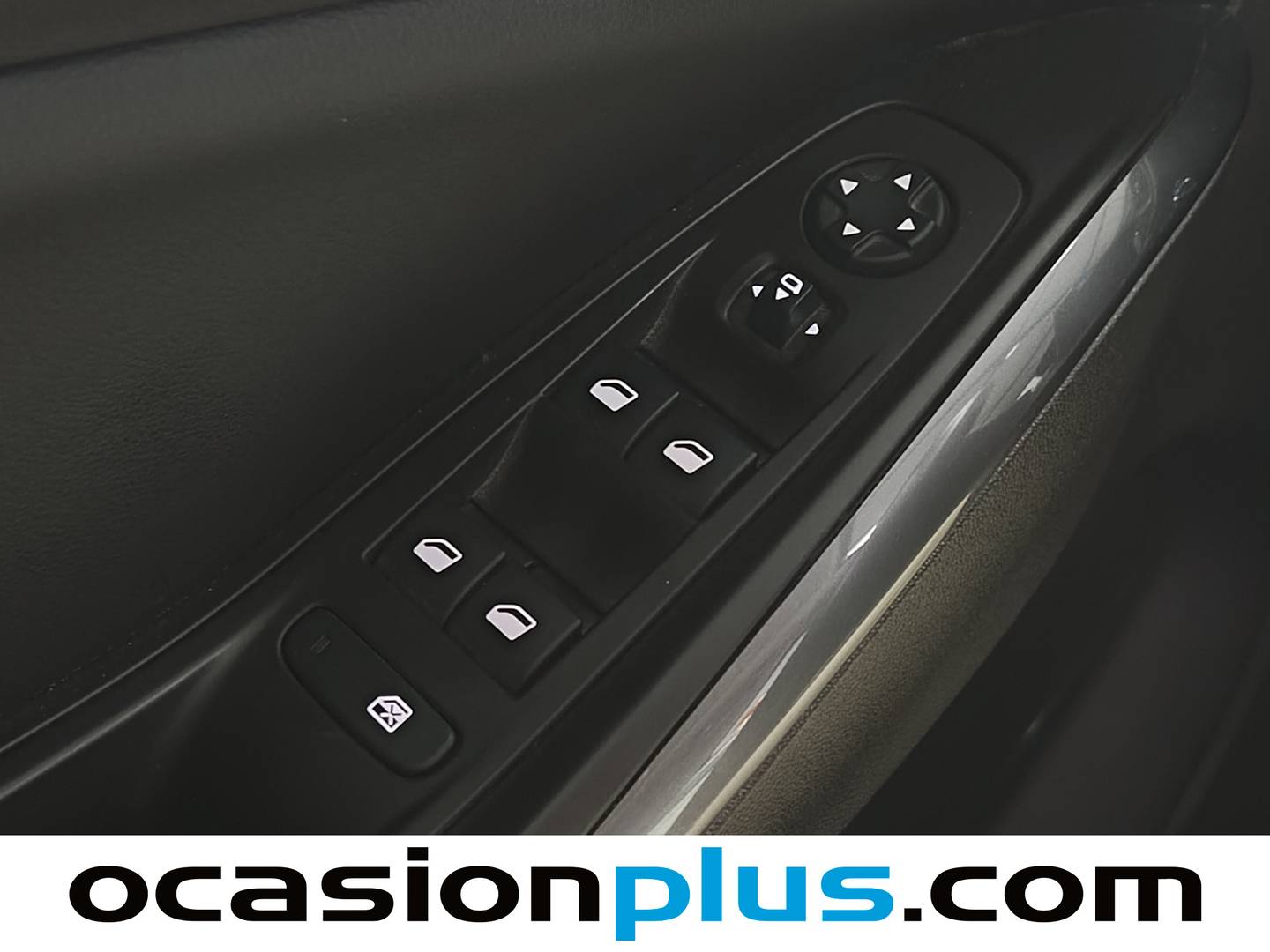 Foto Opel Grandland X Opel Grandland X 1.2 Turbo Ultimate (130 CV)