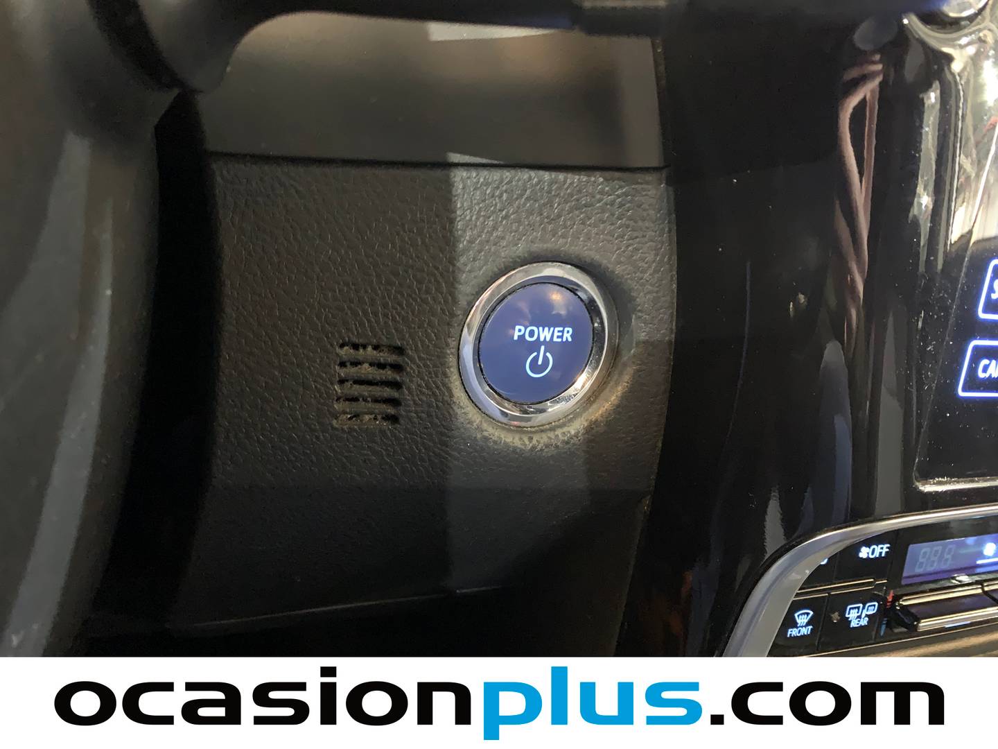 Foto Toyota Auris Toyota Auris 140H Hybrid Touring Sports Feel! Edition (136 CV)