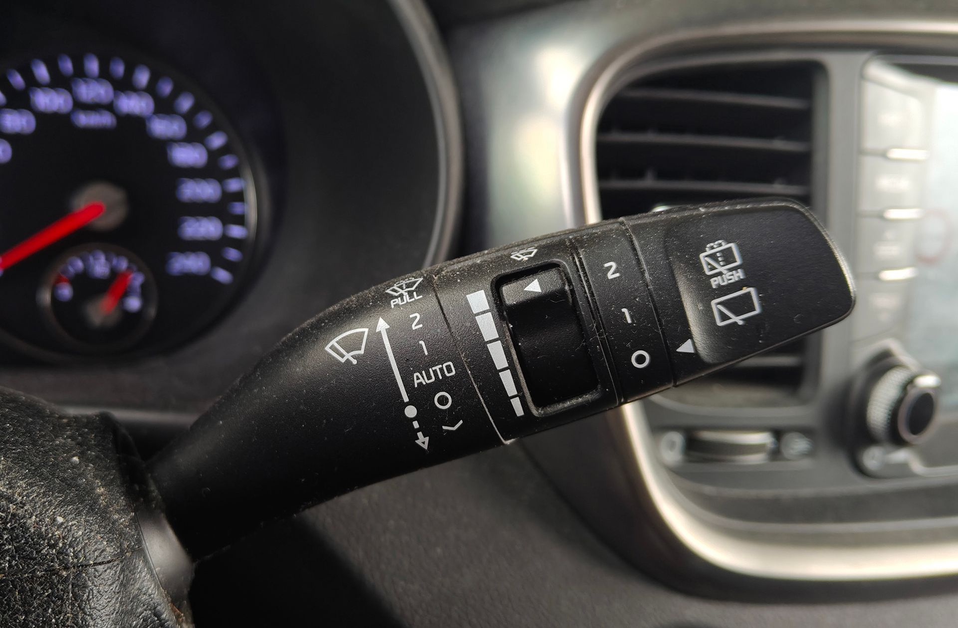 Kia Sorento 2.2 CRDi Drive 4x2 7 plazas - foto 26