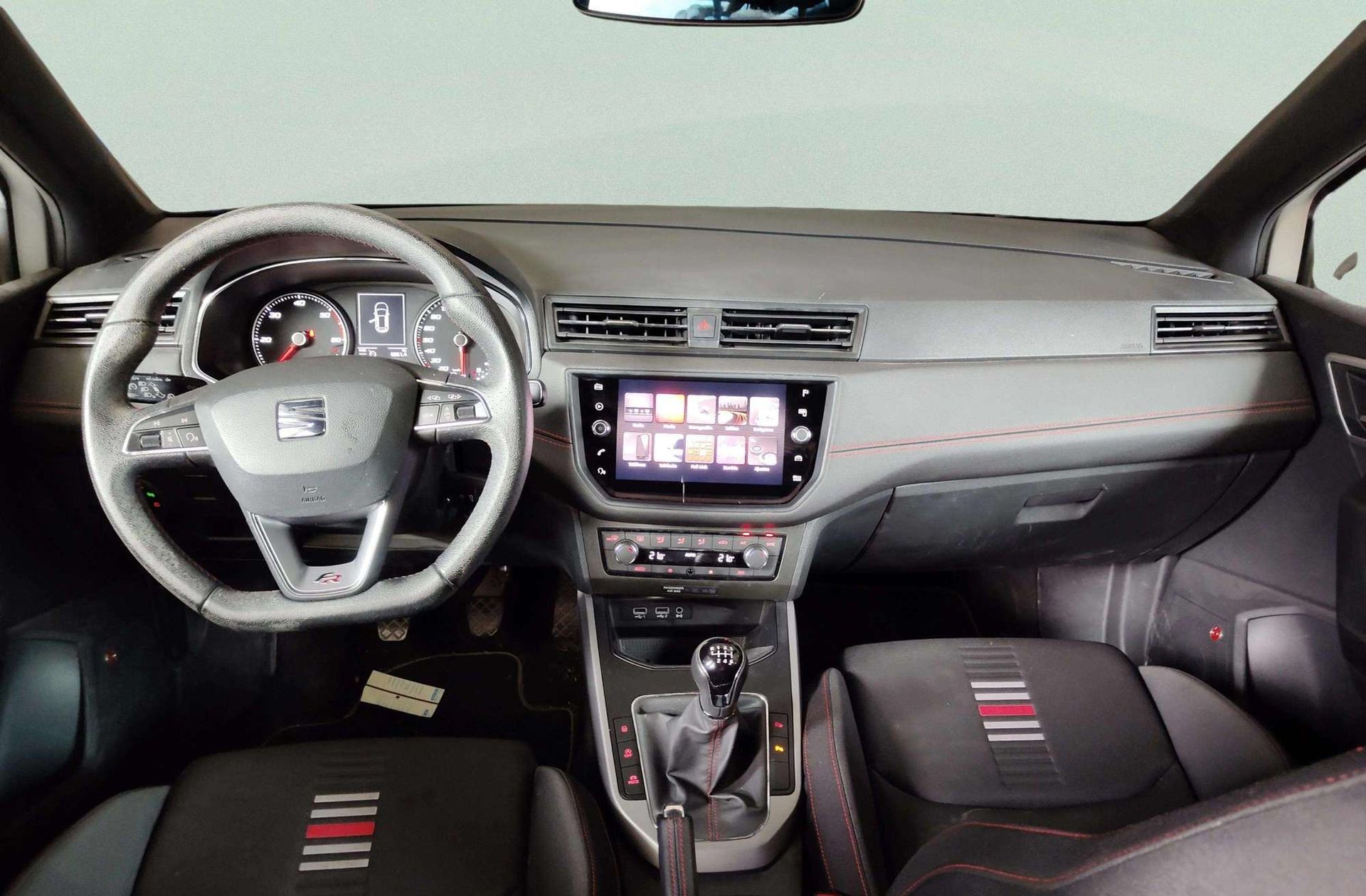 SEAT Arona 1.6 TDI Ecomotive FR - foto 6