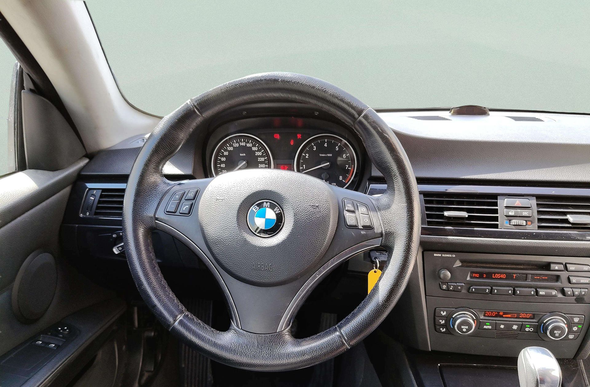 BMW Serie 3 325i Coupe - foto 21