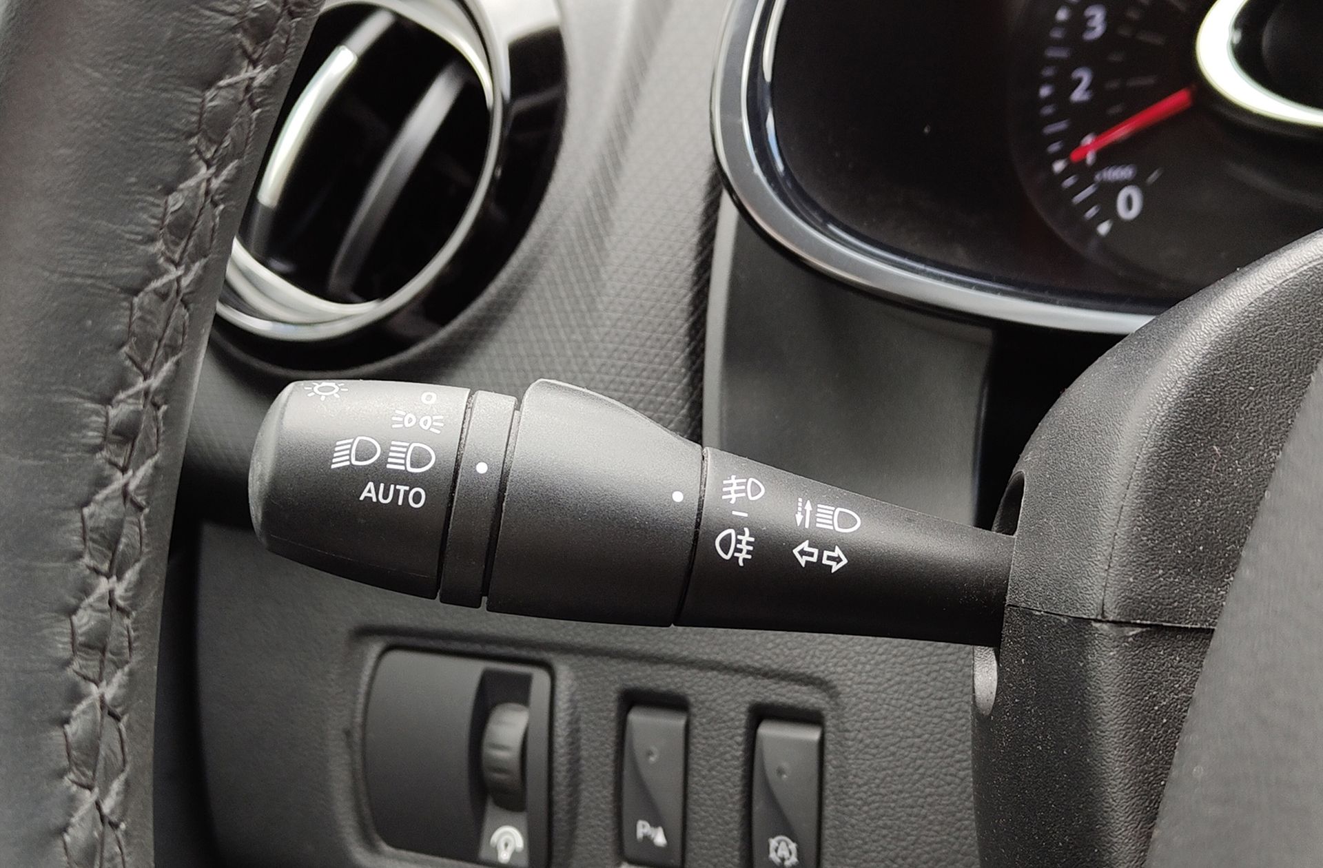 Renault Clio Zen Energy TCe EDC - foto 23