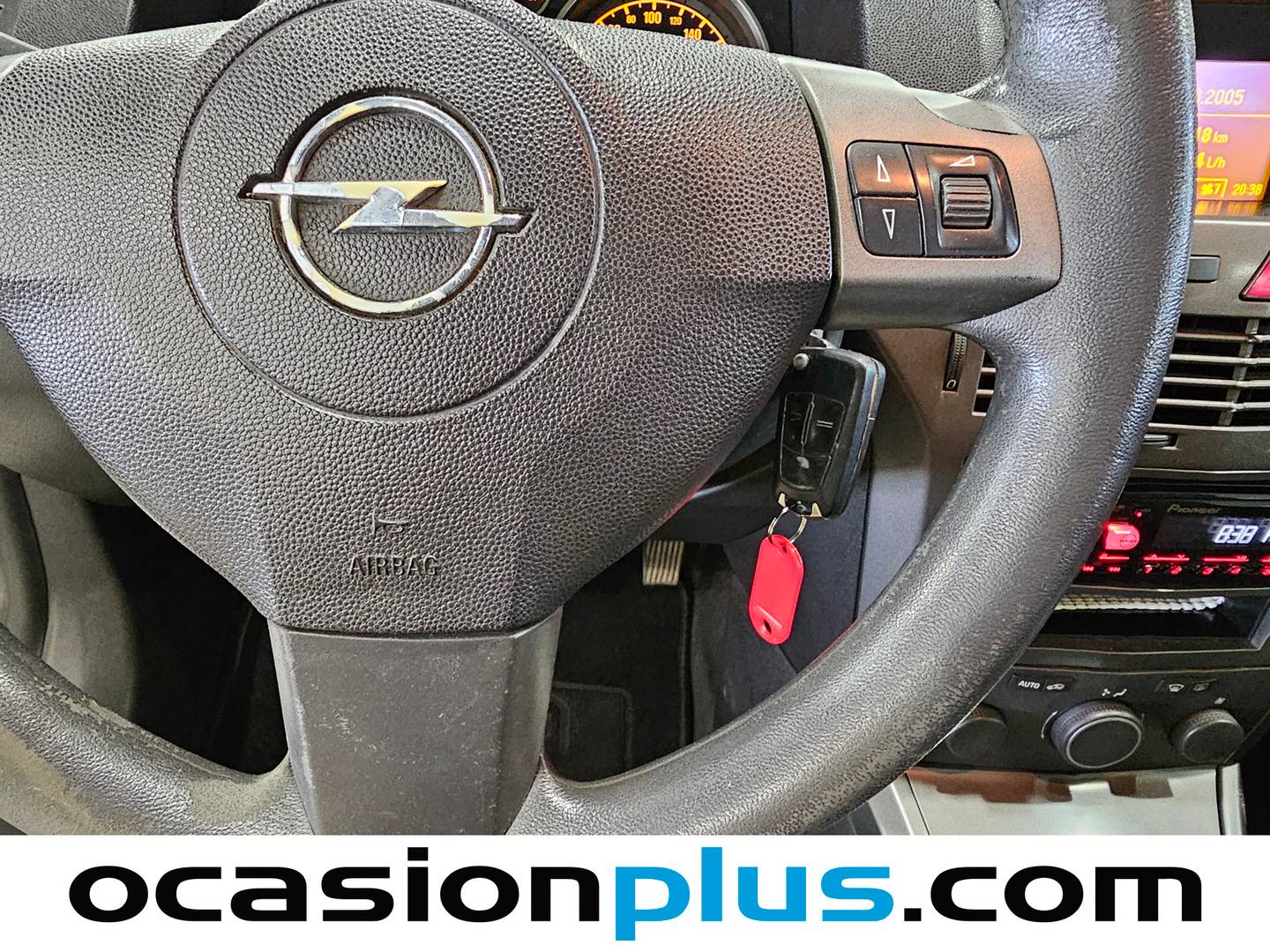 Opel Astra Opel Astra 1.9 CDTI GTC Enjoy (120 CV) seminuevo