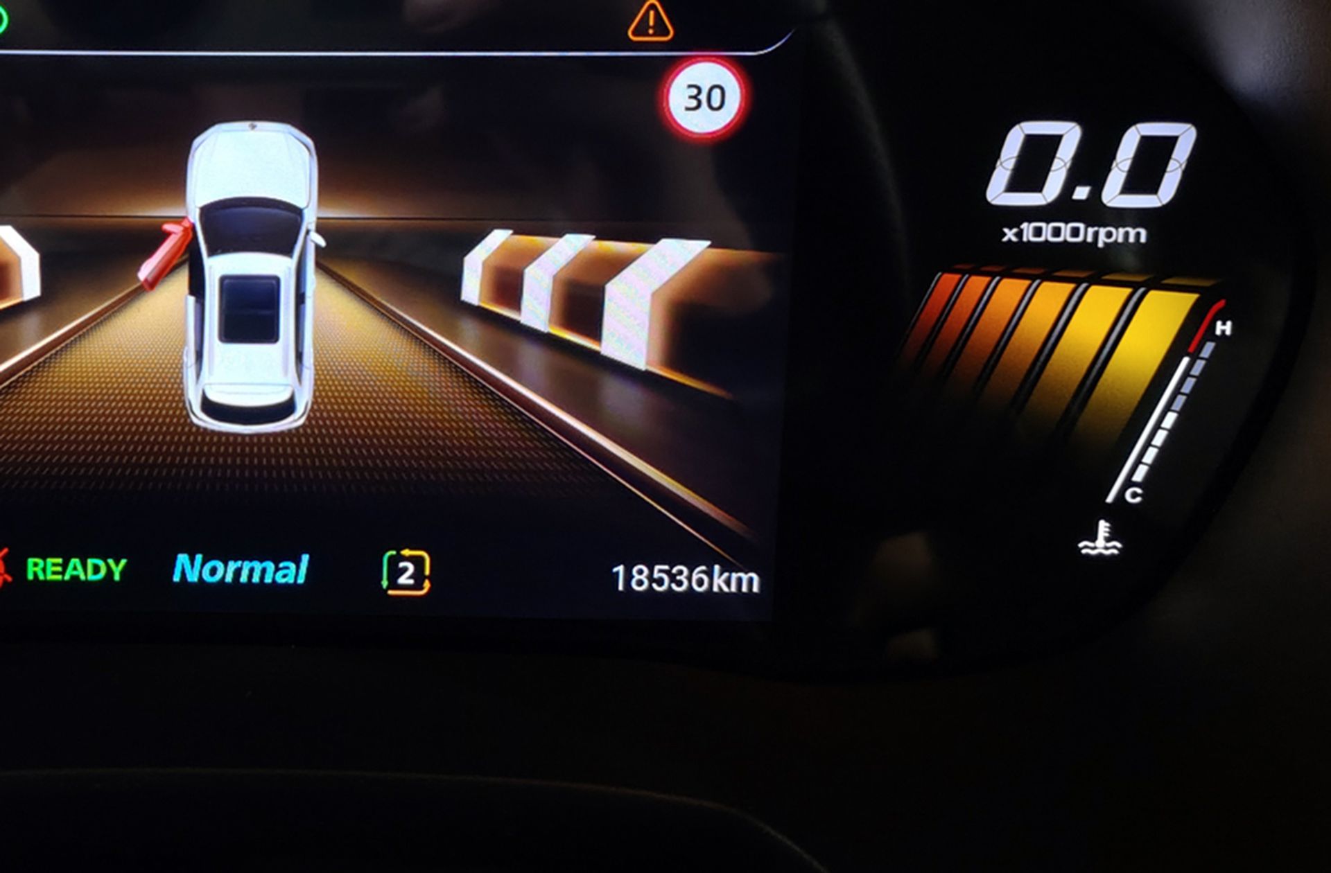 MG ZS 1.5 Hybrid+ Luxury - foto 11