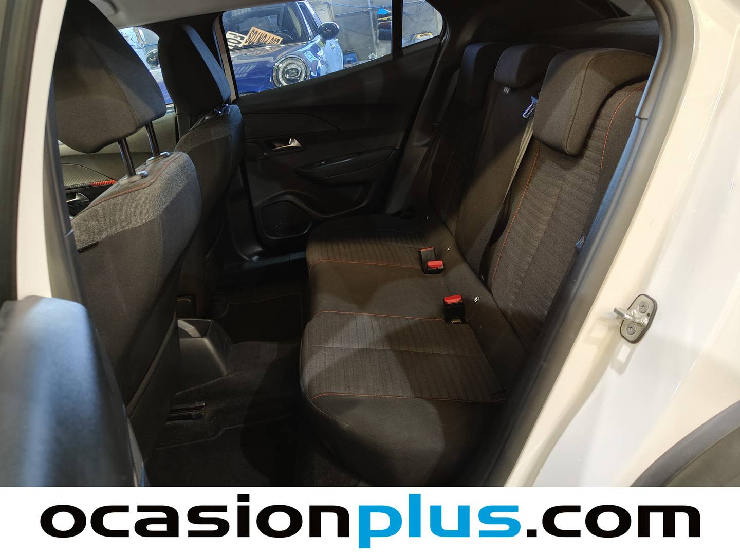 Foto asientos traseros Peugeot 2008 Peugeot 2008 BlueHDi 110 S&S Active (110 CV)