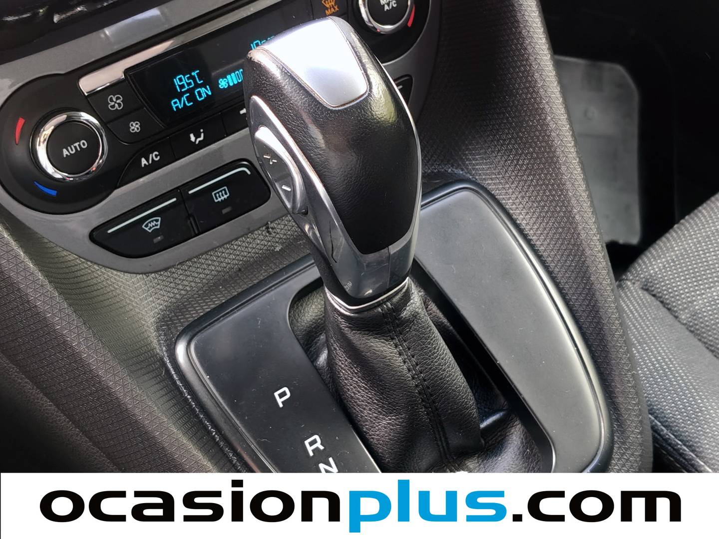 Ford Grand Tourneo Connect Ford Grand Tourneo Connect 1.5 TDCi Titanium PowerShift (120 CV) 7 plazas de segunda mano