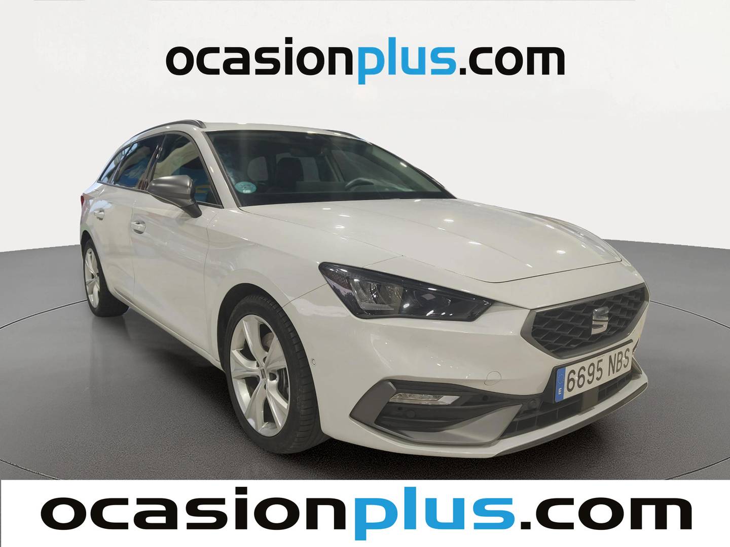 Foto delantera Seat León Seat León ST 2.0 TDI S&S FR XS DSG (150 CV) derecha