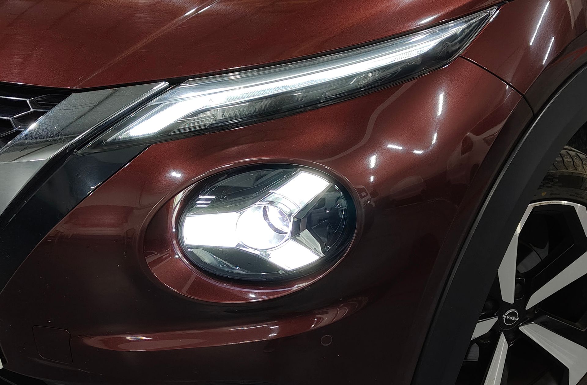 Nissan Juke DIG-T DCT Tekna - foto 15