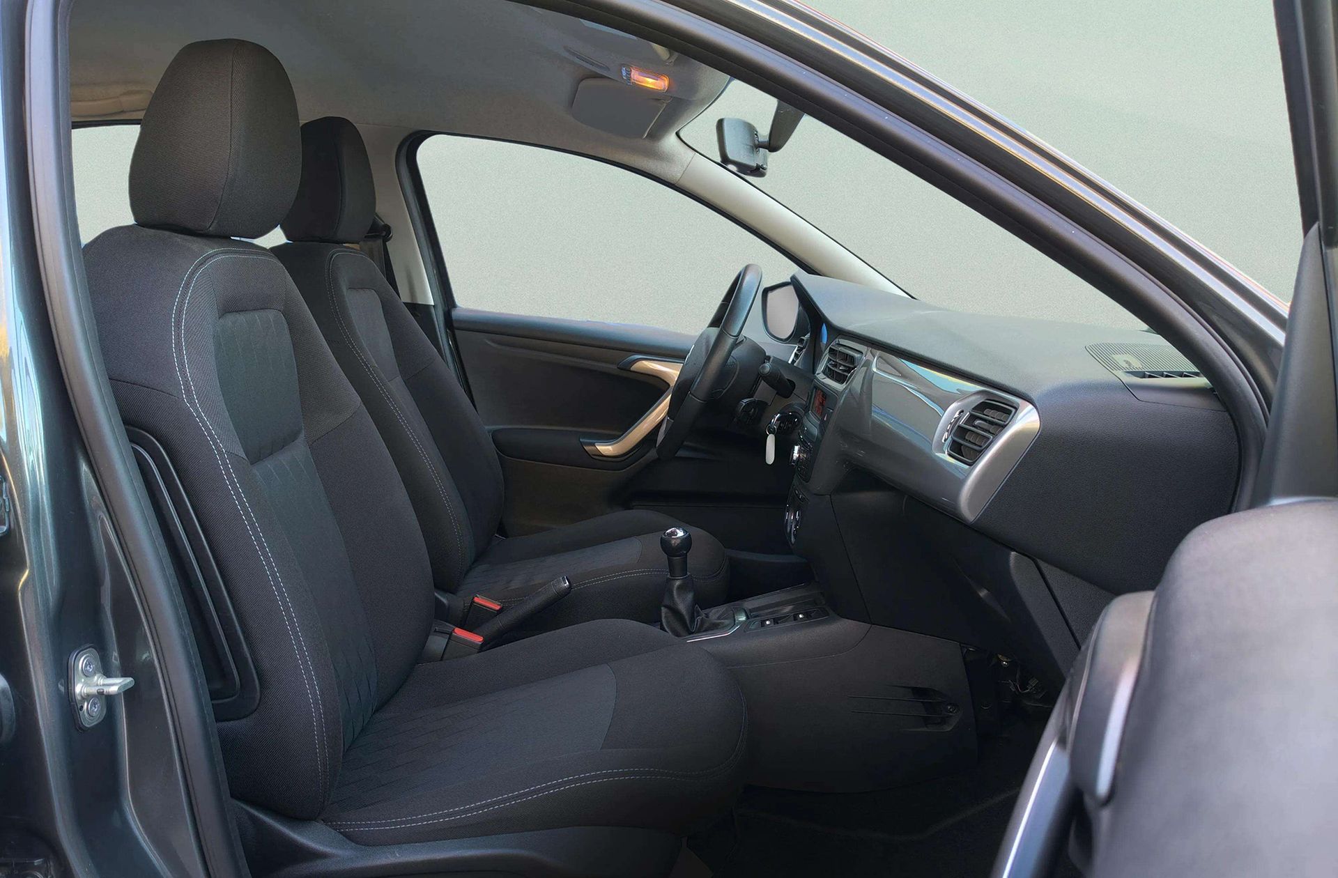 Citroën C-Elysée 1.2 VTi Exclusive - foto 15
