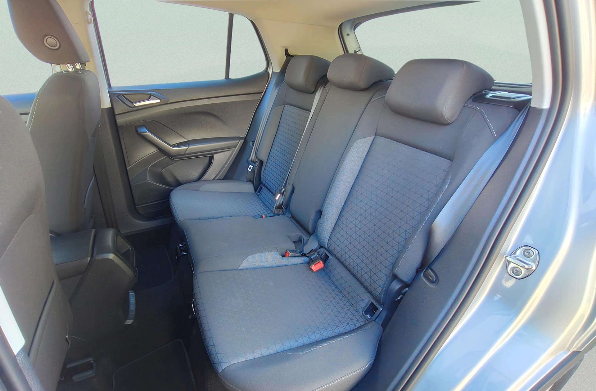 Volkswagen T-Cross Advance 1.0 TSI DSG - foto 11