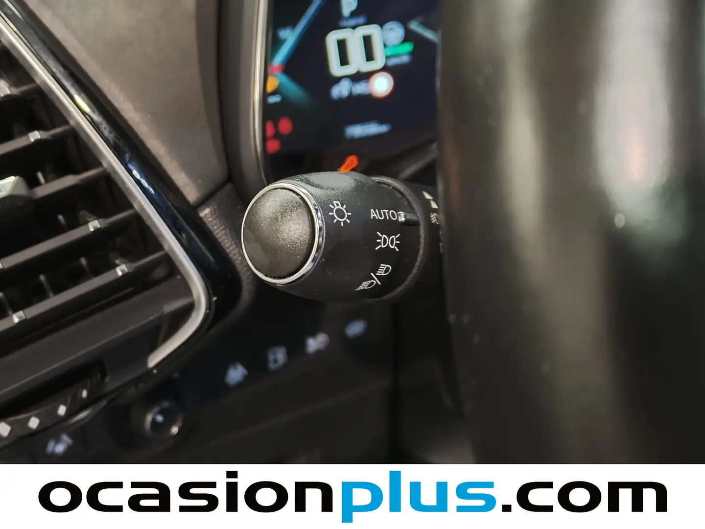 Foto DS DS 7 Crossback DS DS7 Crossback E-Tense 300 Louvre 4WD Auto (300 CV)