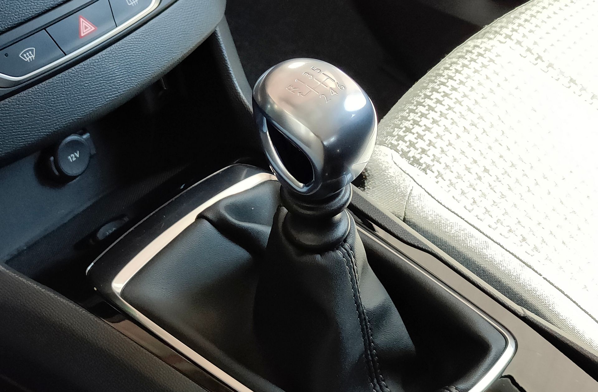 Peugeot 308 PureTech 130 Style - foto 5