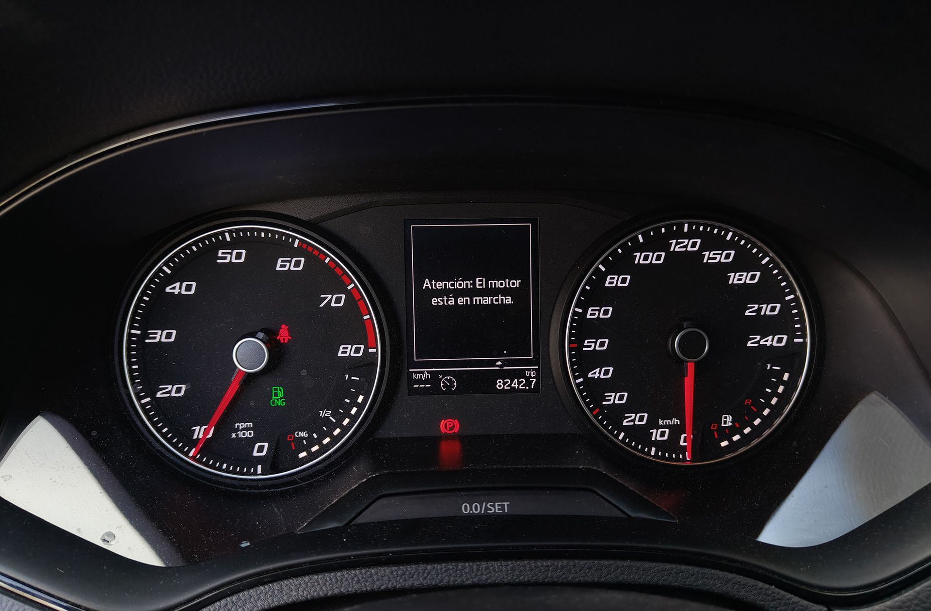 SEAT Arona 1.0 TGI GNC Style Edition - foto 20