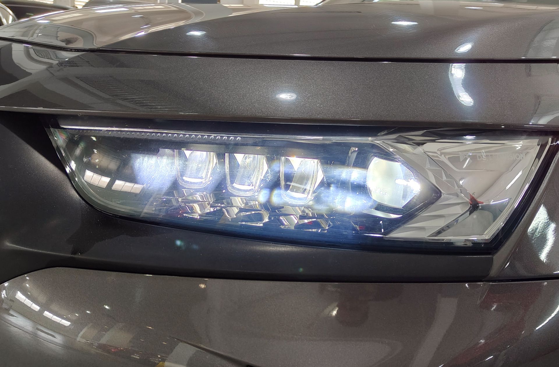 DS DS 7 Crossback E-Tense 300 Performance Line+ 4WD - foto 15