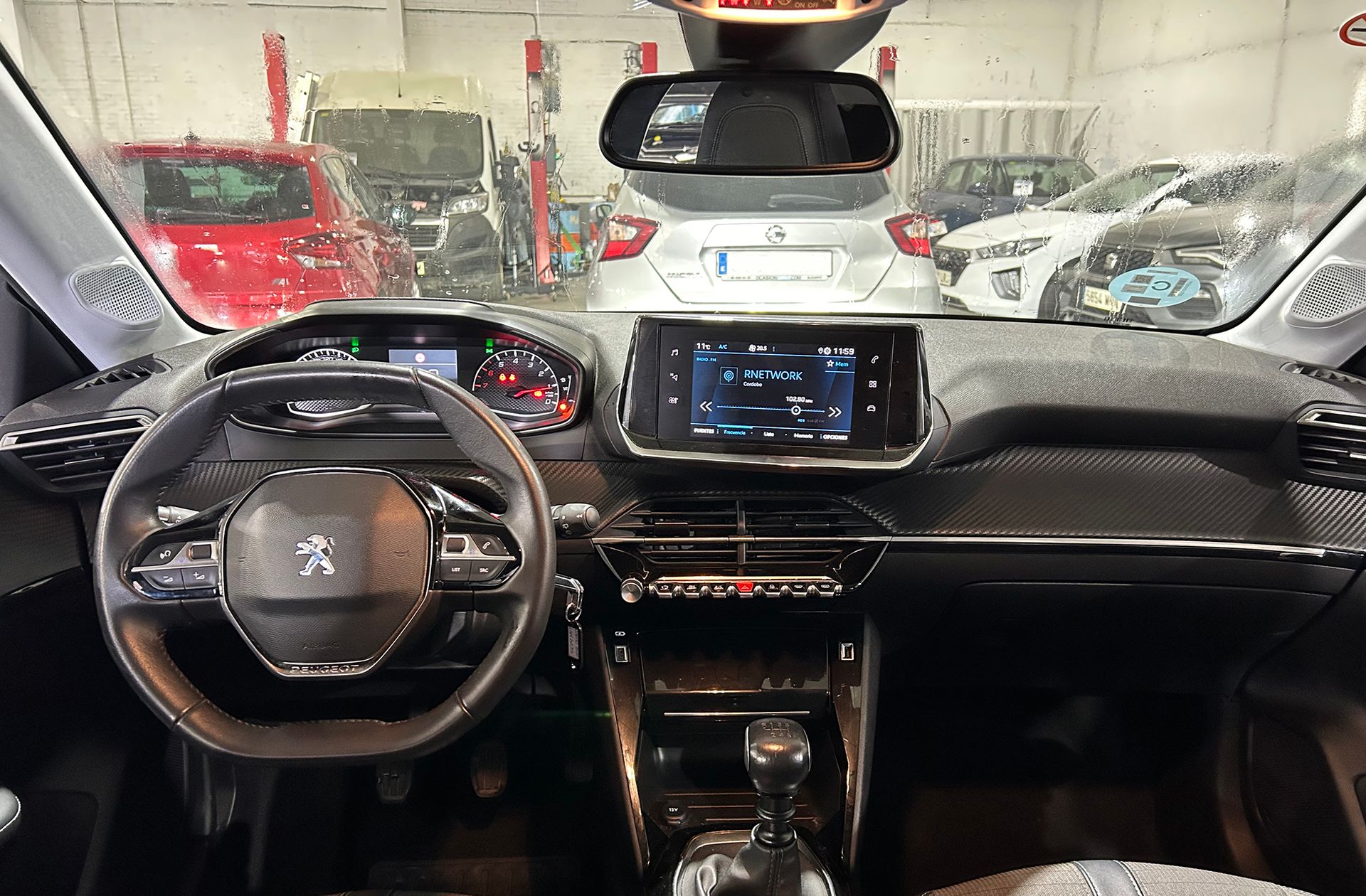 Peugeot 208 PureTech 100 Allure - foto 6