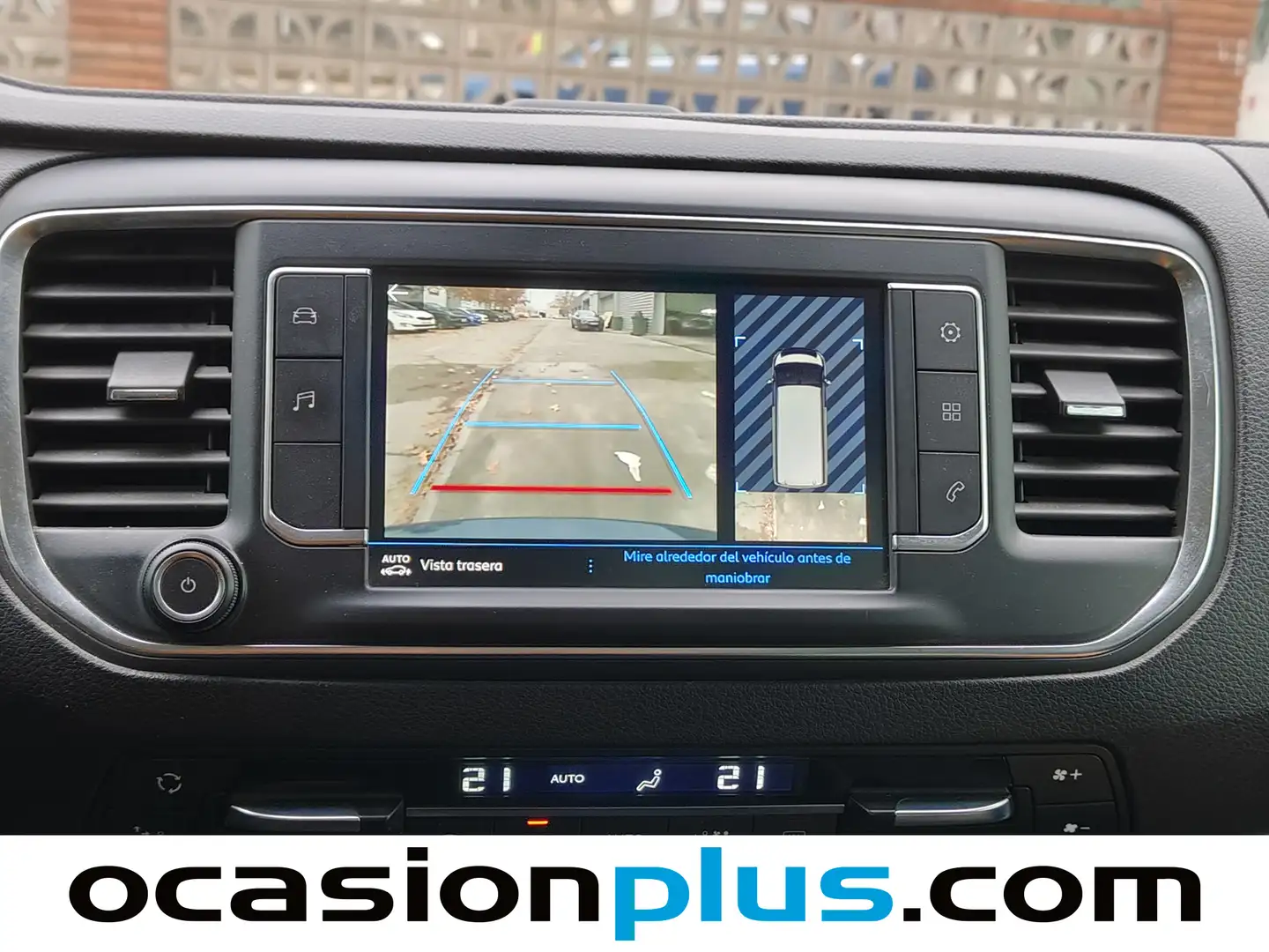 Foto Peugeot Traveller Peugeot Traveller BlueHDi 150 Allure Standard EAT6 (180 CV) 8 Plazas