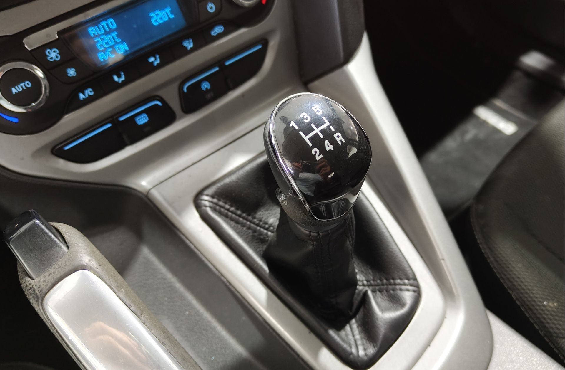 Ford Focus 1.0 EcoBoost Trend - foto 5