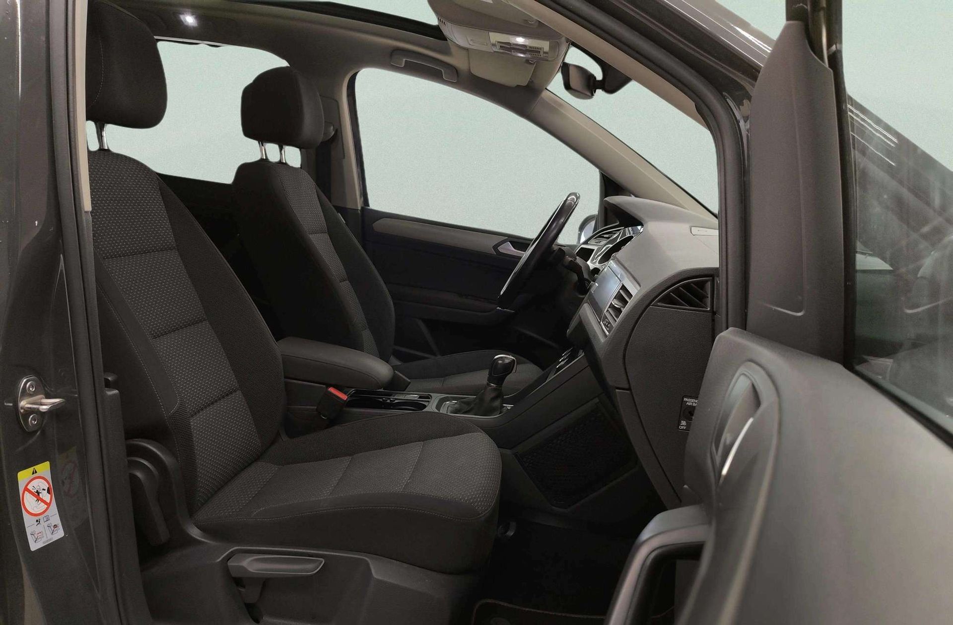 Volkswagen Touran Advance 2.0 TDI DSG - foto 20