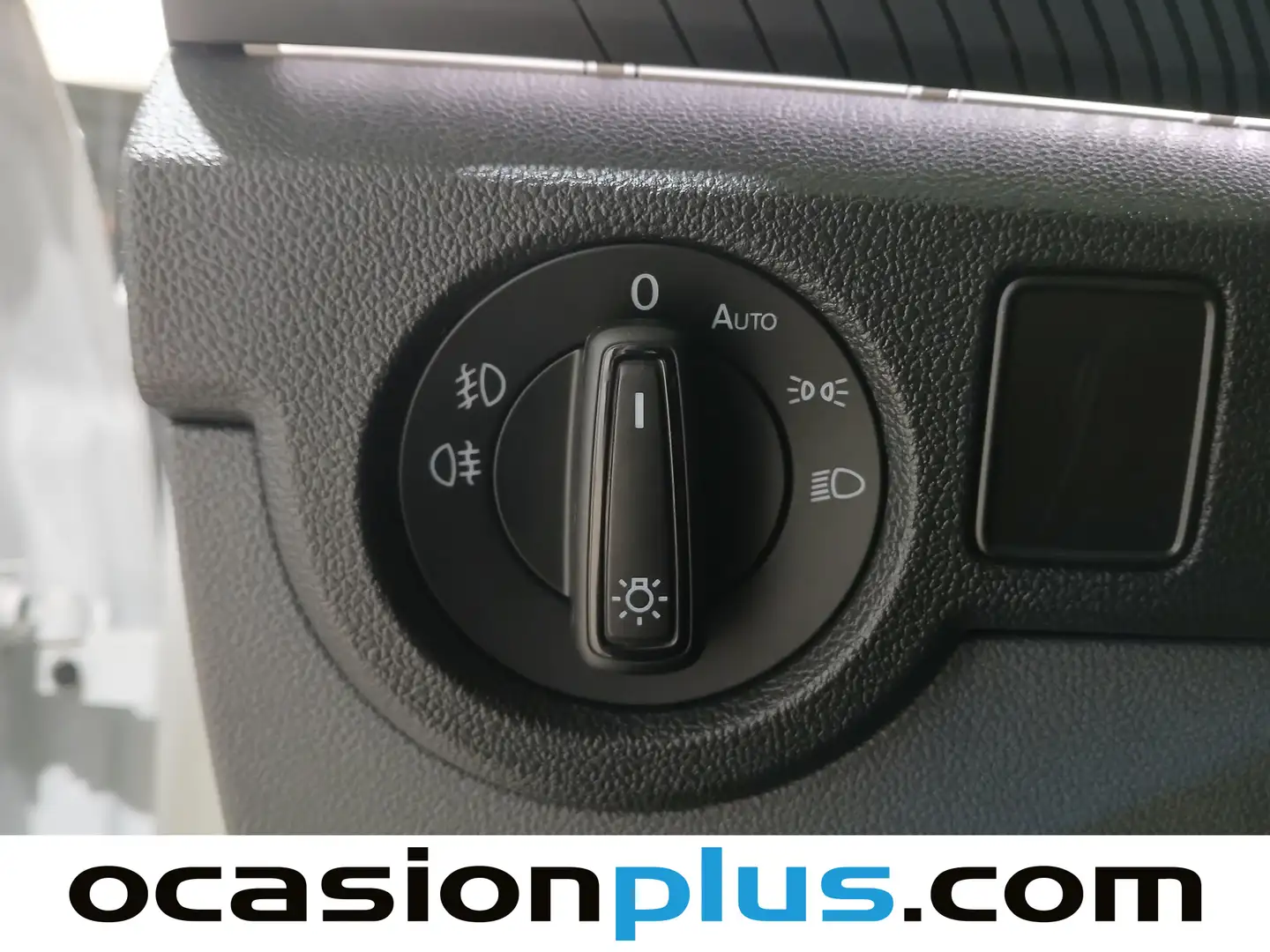 Foto Volkswagen T-Cross Volkswagen T-Cross Sport 1.0 TSI (110 CV)