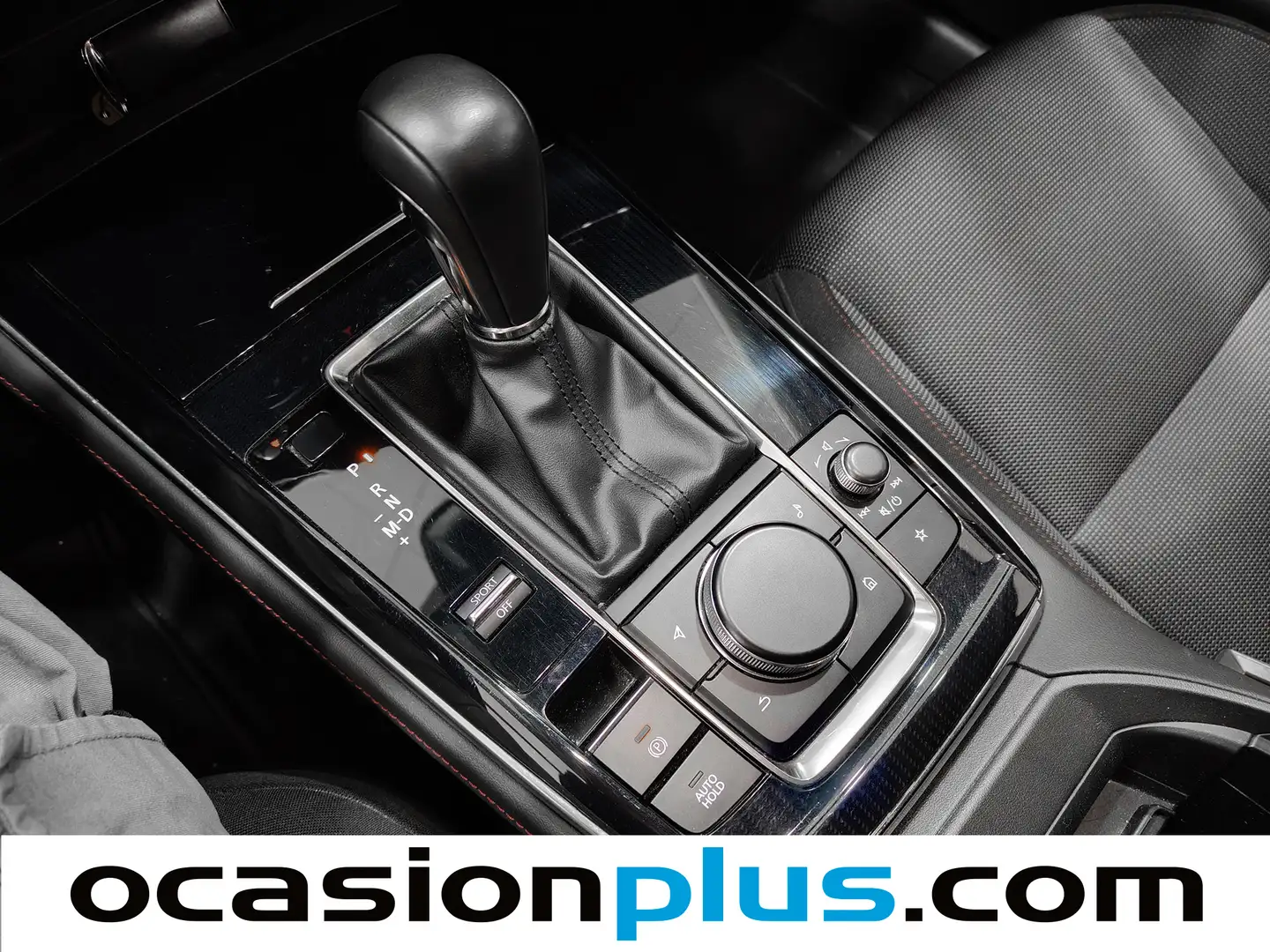 Foto Mazda CX-30 Mazda CX-30 e-SKYACTIV-X Homura 2WD AT (186 CV)