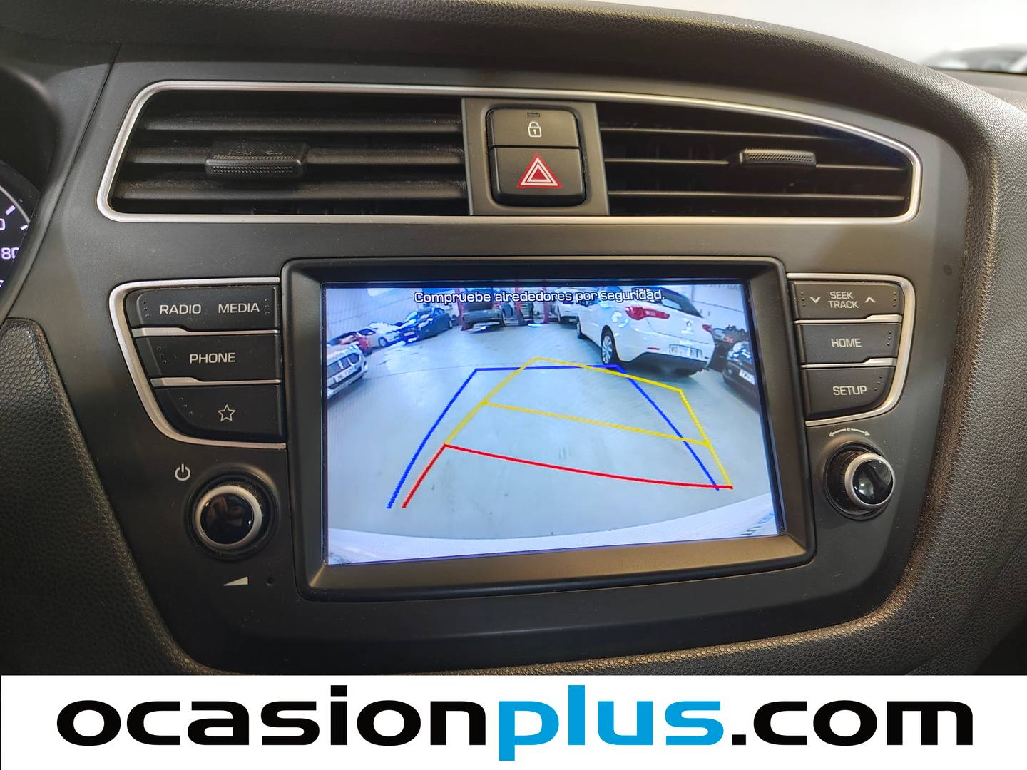 Equipamiento del Hyundai i20 Hyundai i20 1.0 TGDI Essence LE (100 CV)