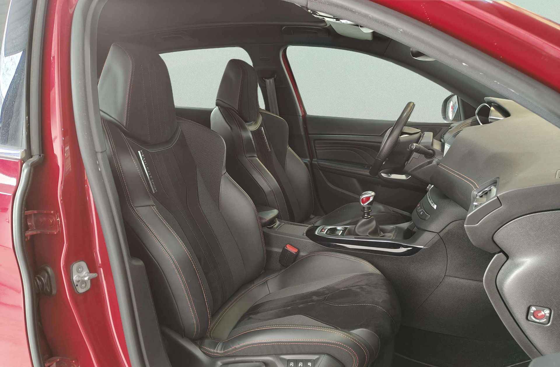 Peugeot 308 GTi by Peugeot Sport - foto 26