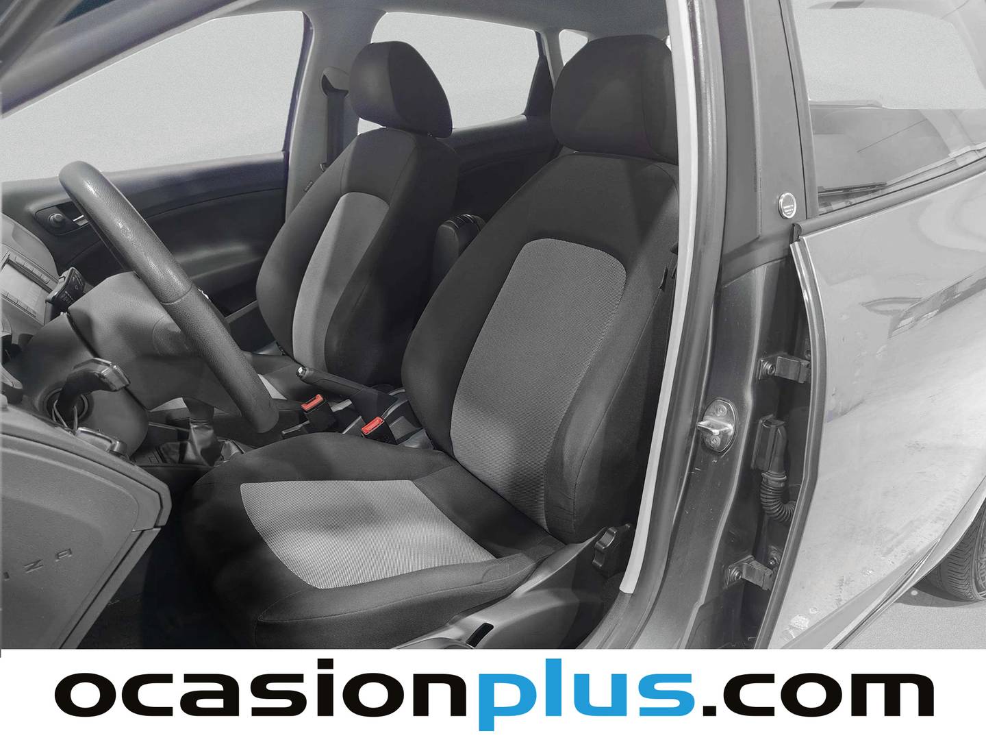 Foto asientos delanteros Seat Ibiza Seat Ibiza 1.0 Full Connect (75 CV)