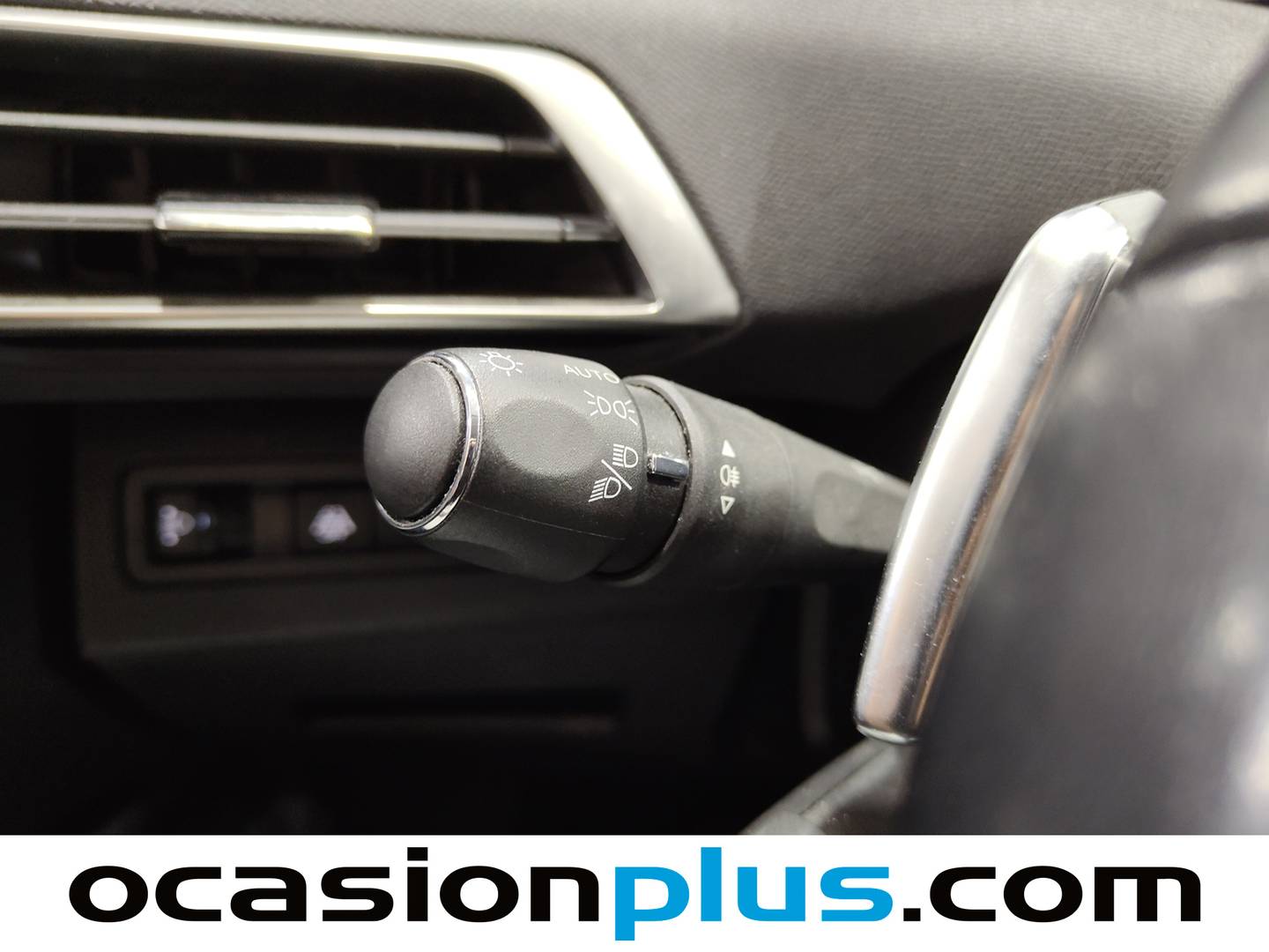 Foto Peugeot 3008 Peugeot 3008 BlueHDI 130 S&S Allure EAT8 (130 CV)