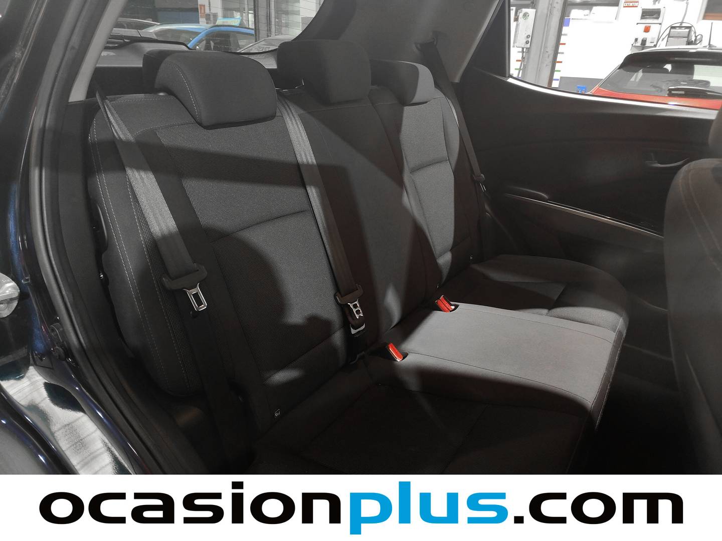 Foto SsangYong Tivoli Ssangyong Tivoli G12T Urban Plus (128 CV)