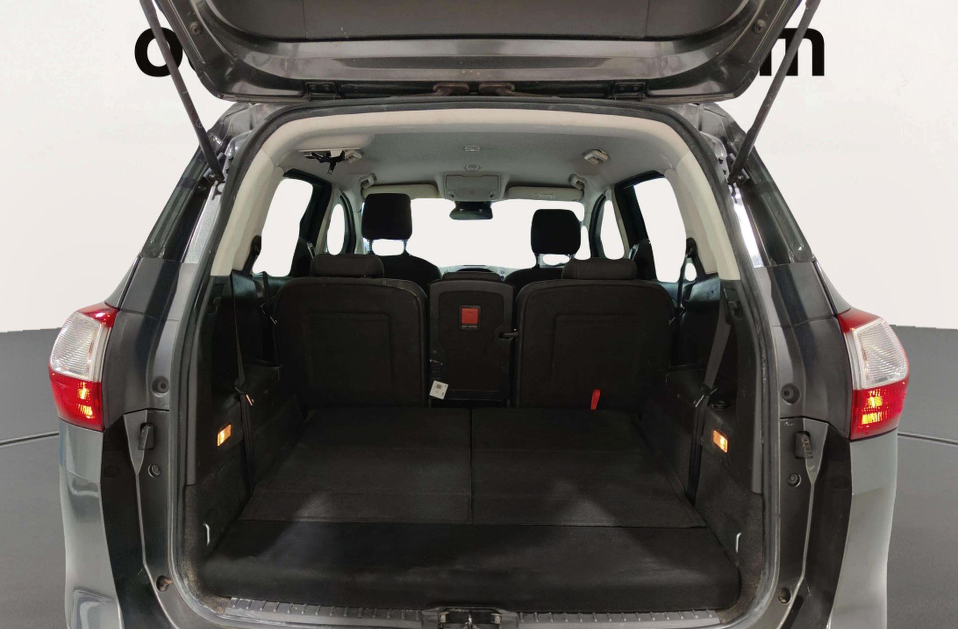 Ford Grand C-Max 1.5 TDCi Titanium - foto 17