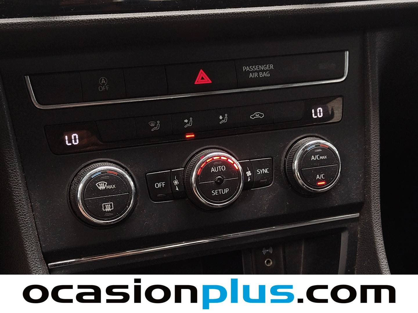 Equipamiento del Seat León Seat León 1.6 TDI S&S Style (110 CV)