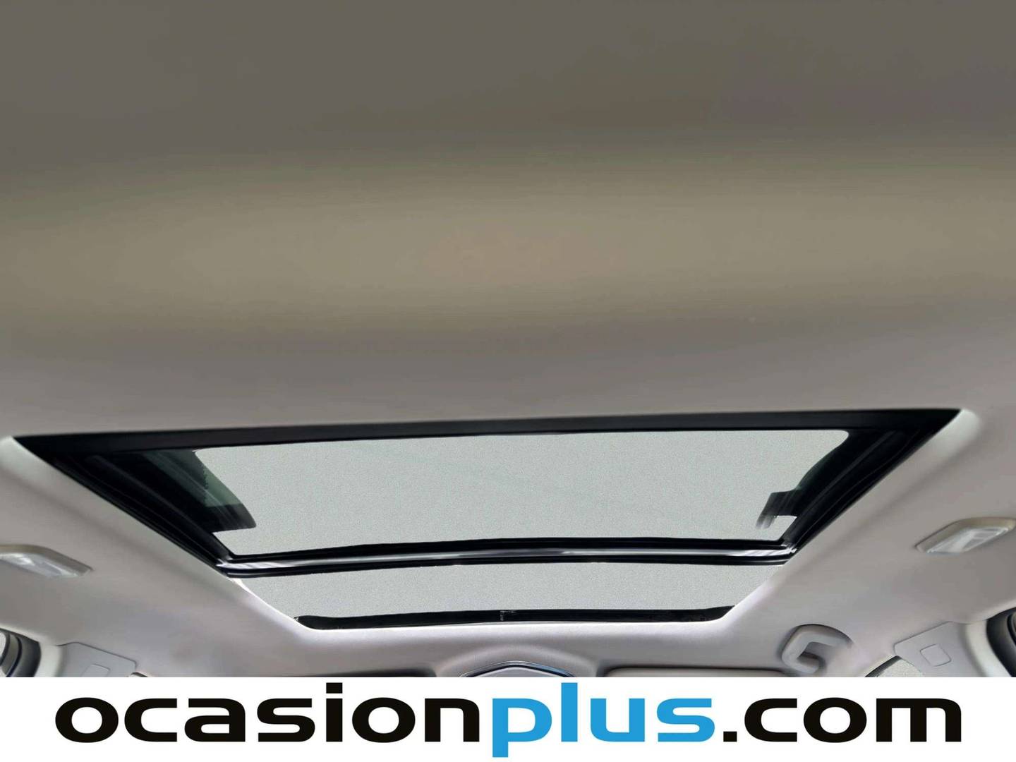 Extras y acabados del SWM G01 SWM G01 1.5T Luxury (131 CV)