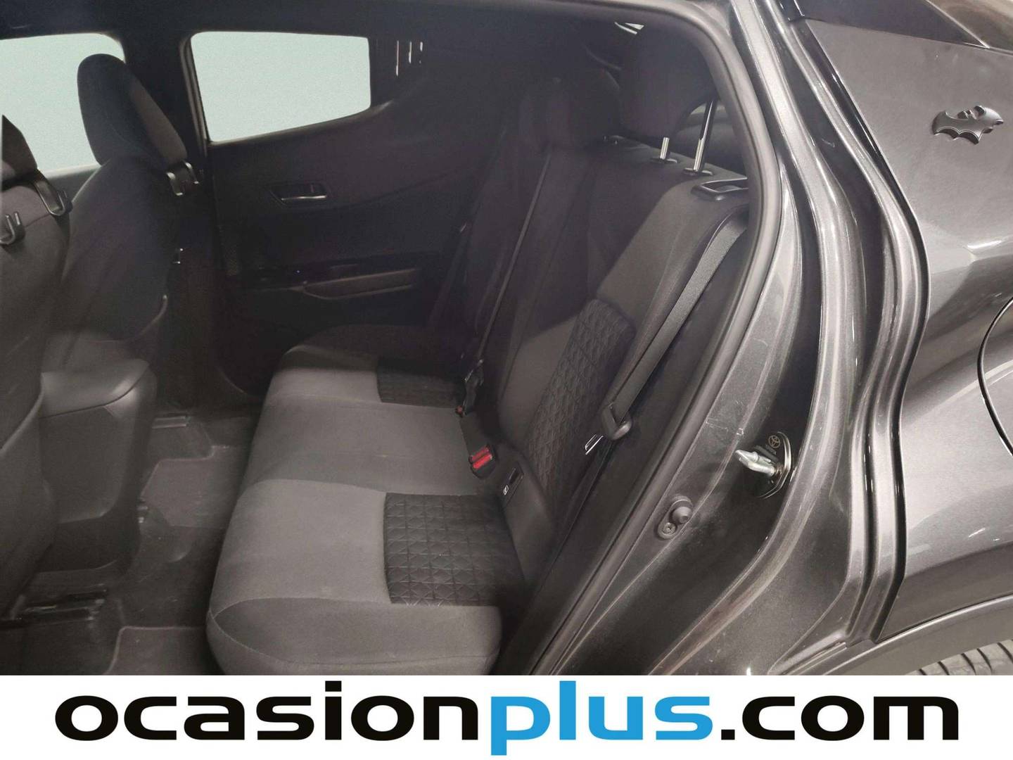 Foto asientos traseros Toyota C-HR Toyota C-HR 1.8 125H Advance (122 CV)