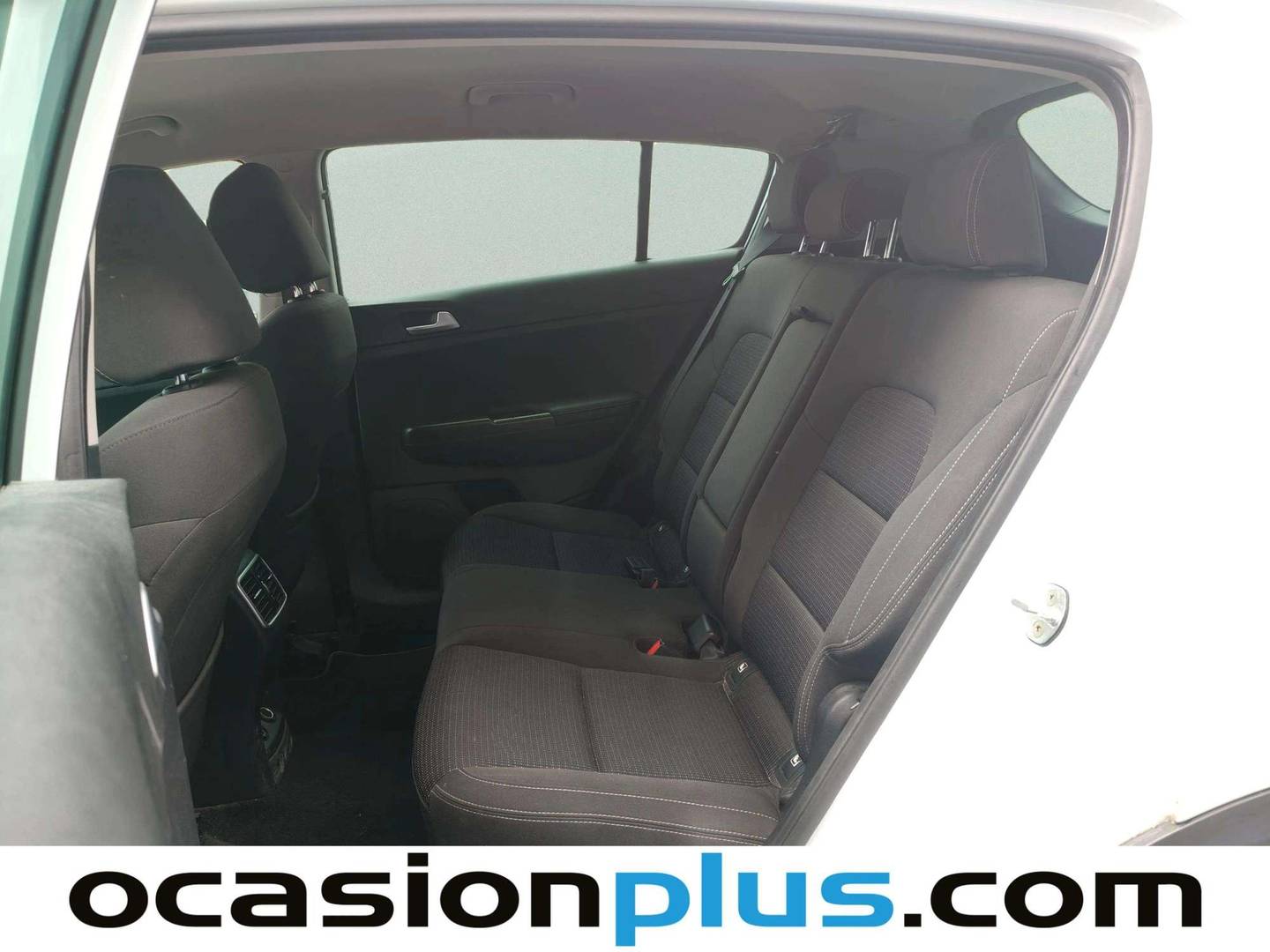 Foto asientos traseros KIA Sportage KIA Sportage 1.6 GDi x-Tech17 4x2 (132 CV)