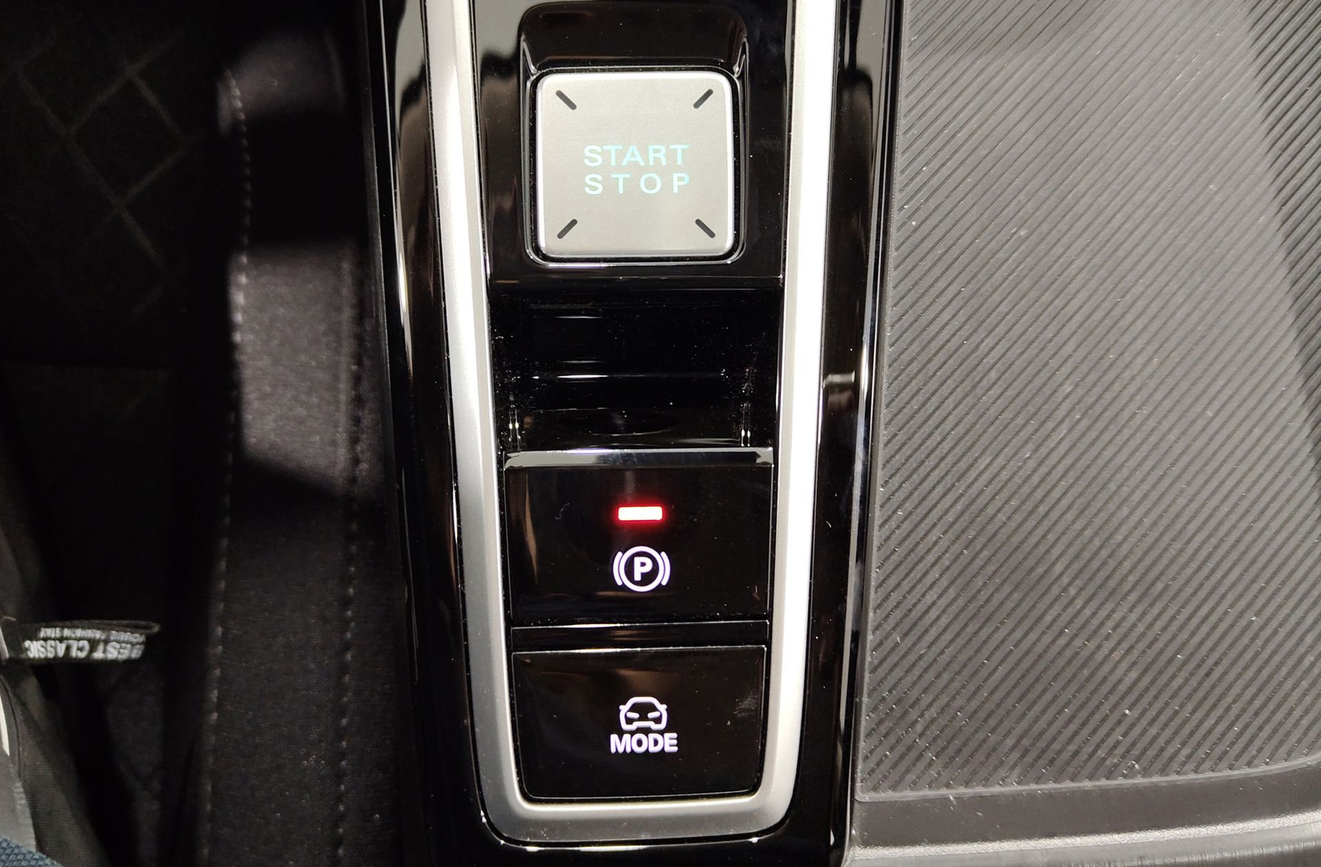MG ZS 1.5 Hybrid+ Standard - foto 26
