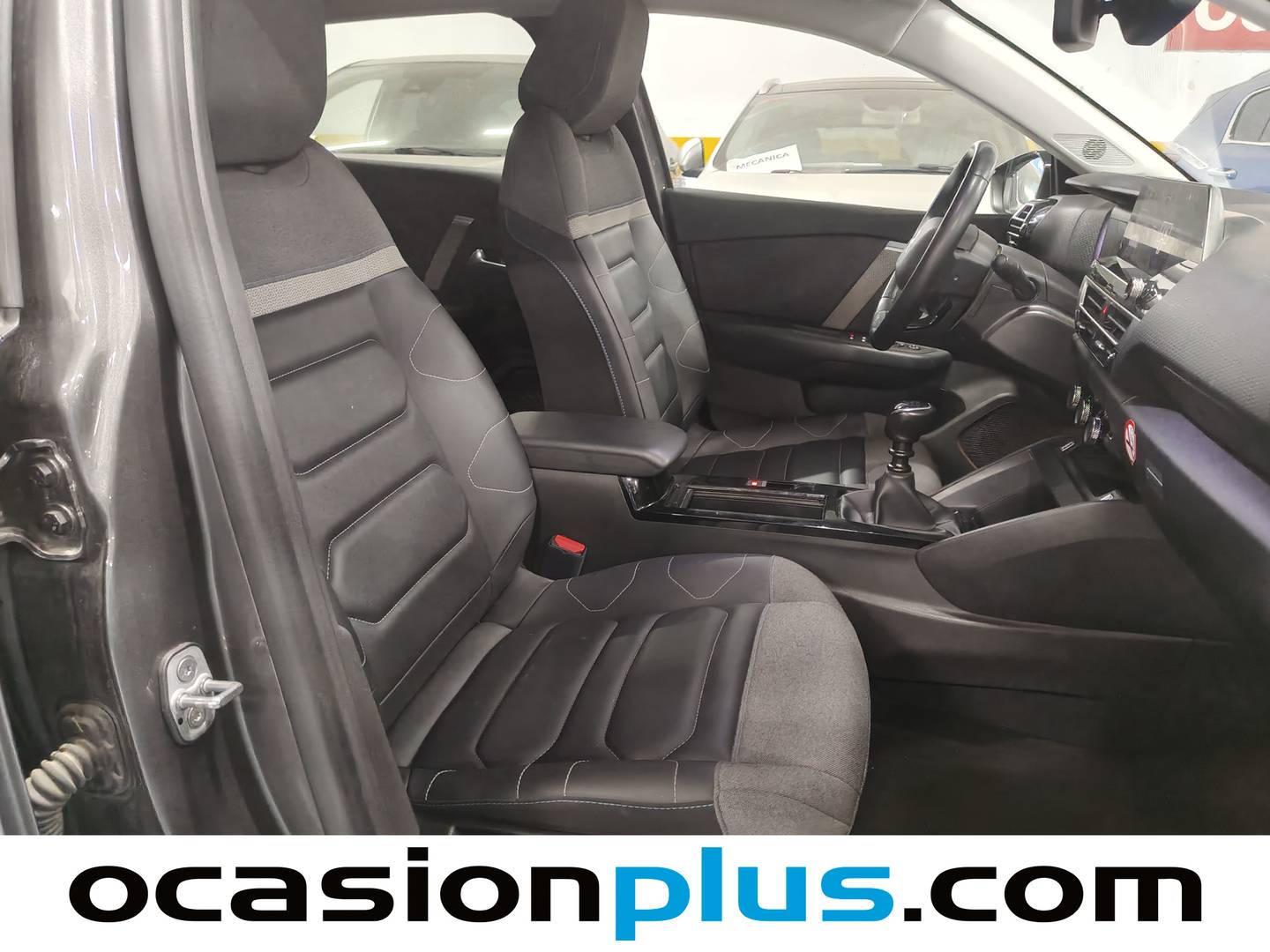 Foto Citroën C4 Citroen C4 PureTech 130 S&S Shine (130 CV)