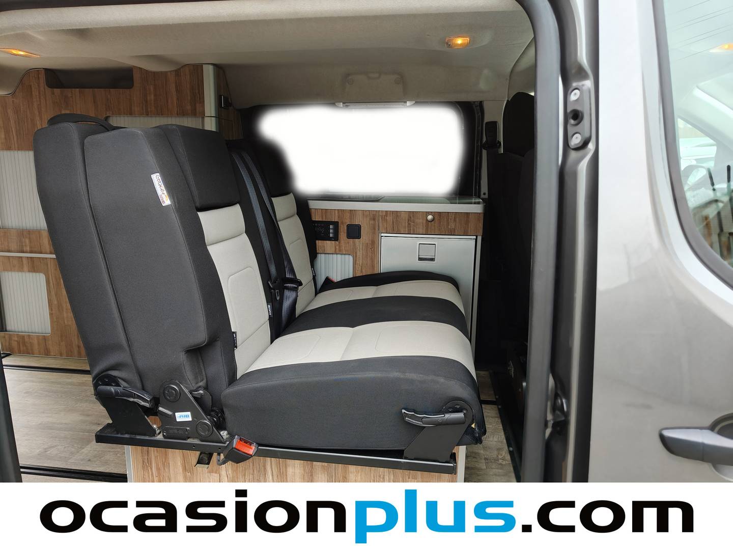 Opel Vivaro Opel Vivaro Combi 1.5 Diesel M Standard Express (120 CV) Semi-camperizada 4 Plazas 120cv