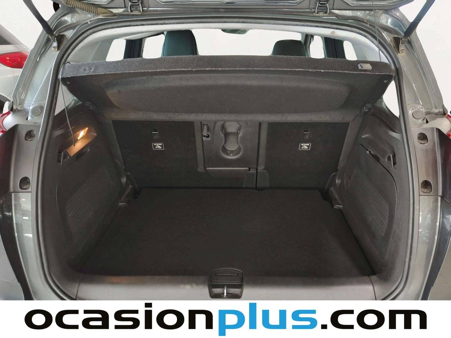 Fotos maletero Opel Crossland X Opel Crossland X 1.2 Turbo S&S ecoTEC Excellence (110 CV)