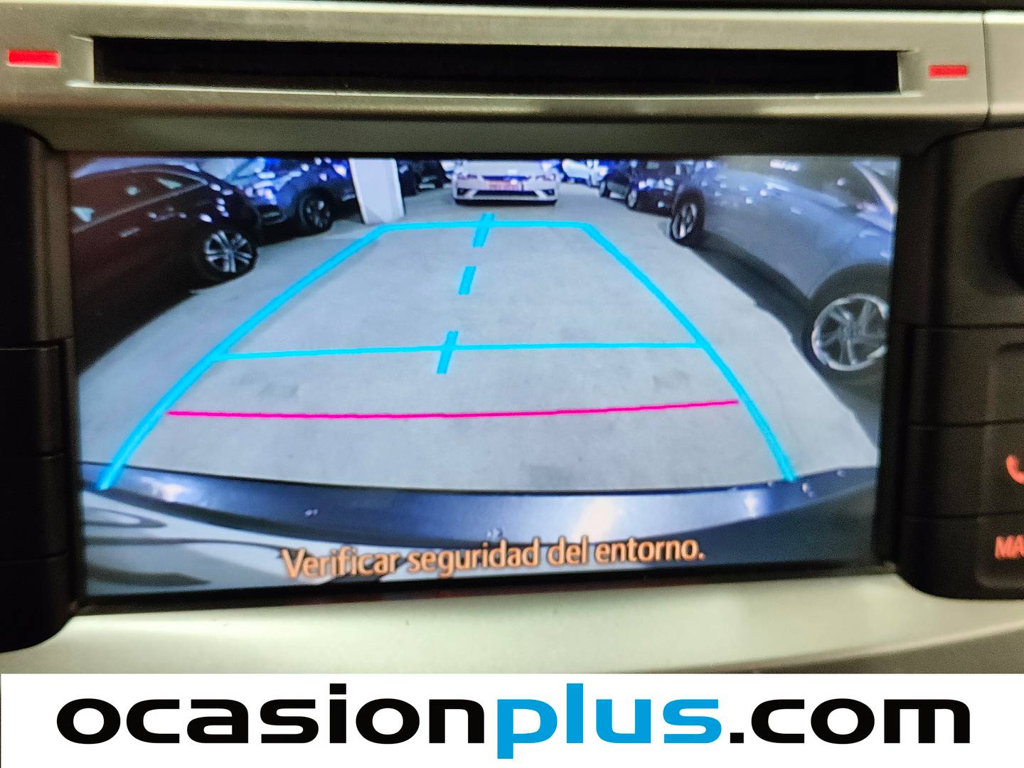 Equipamiento del Toyota Verso Toyota Verso 115D Advance (112 CV) 7 Plazas