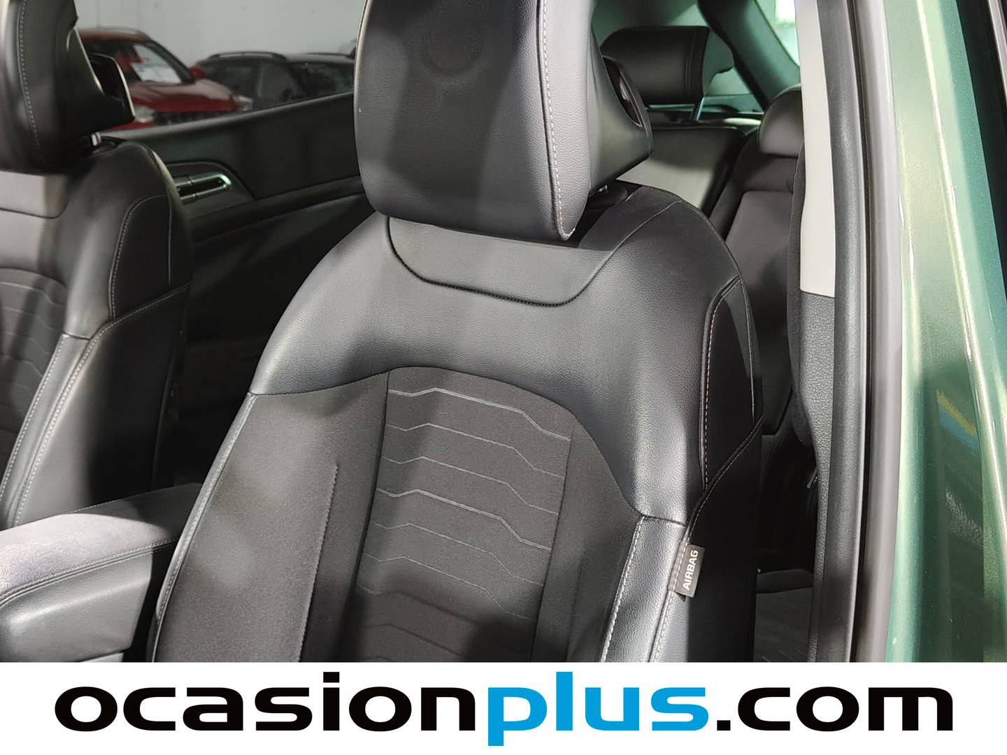 Equipamiento del KIA Sportage KIA Sportage 1.6 T-GDi HEV Tech 4x2 Auto (230 CV)