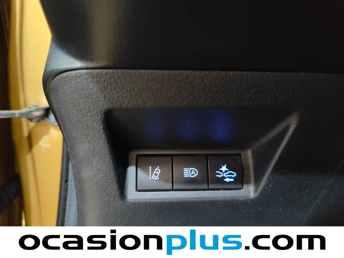 Toyota Yaris Toyota Yaris 1.5 100H Feel 20 Aniversario (100 CV) seminuevo